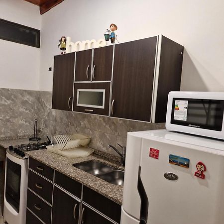 Апартаменти Bonpland Departamentos Пуерто-Іґуасу Екстер'єр фото